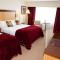 Headfort Arms Hotel