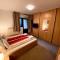 Cristis Rooms - Pensiune