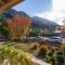 Central Peach - Queenstown Holiday Home