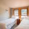McAlister House - Queenstown Holiday Home