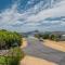 The Black Shack - Cooks Beach Holiday Home