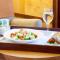 Holiday Inn Swindon by IHG