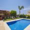 Villa Elias