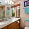 Beach Front King Bed Ocean View Studio in Wailea Ekahi