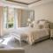 Four Seasons Hotel George V Paris