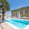 Onar Hotel & Suites