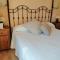 Hostal PILAS ALCARAYÓN