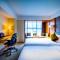 Grand Mercure Xiamen Downtown-Free Welcome Fruit & Metro Station