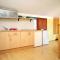 Apartments and rooms with a swimming pool Novalja, Pag - 9334