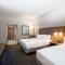 Holiday Inn Express Hotel & Suites Columbus, an IHG Hotel