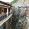Mountain Rose Hotel & Restaurant
