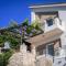 Villa Ventus, 40sqm private pool & hot tub!