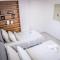 Villa Ventus, 40sqm private pool & hot tub!