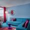Carlton Square Hotel