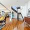 StayCentral - Fitzroy Converted Warehouse Penthouse - Melbourne