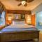 Seascape Tropical Inn