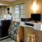 Howard Johnson by Wyndham Salinas