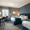 Riverside Park Hotel