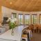 The Snowglobe - Ohakune Modern Yurt Style Chalet