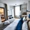 Metropole Apartments Royal Residence