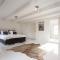 Mokum Suites