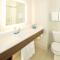 Holiday Inn Express & Suites - Gaylord by IHG