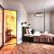 Metropole Apartments Royal Residence