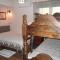 SUNSHINE APTS, TWO BEDROOM , FREE INTERNET, No 3
