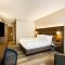 Holiday Inn Express Hotel & Suites Bellevue-Omaha Area, an IHG Hotel