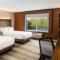 Holiday Inn Express Hotel & Suites Bellevue-Omaha Area by IHG - Bellevue