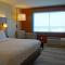 Holiday Inn Express & Suites Omaha - Millard Area, an IHG Hotel - Millard
