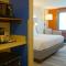 Holiday Inn Express & Suites Omaha - Millard Area, an IHG Hotel - Millard