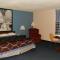 Super 8 by Wyndham Potosi
