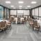 Crowne Plaza Kitchener-Waterloo by IHG