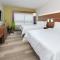 Holiday Inn Express & Suites - Dallas NW HWY - Love Field by IHG