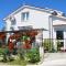 Holiday Home Nevena by Rent Istria