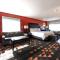 Holiday Inn Oceanside Marina Camp Pendleton by IHG - 奥欣赛德
