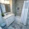 Beautiful, Modern Getaway in Historic Downtown Beaufort - Beaufort