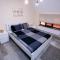 Babylon Park Apartment