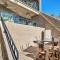 4 Mi to ASU Lake-View Tempe Condo with Pool Access