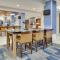 Holiday Inn Express & Suites Dallas NW - Farmers Branch, an IHG Hotel - 法默斯布兰奇