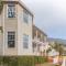 Le Reve Valley - Canadian cottage 1 - 3BHK Luxury cottage,Bonfire,Barbeque,Gym,Kids play zone,Lake view