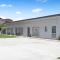 Luxury Apartments and Motel Rooms - Free Wifi - Close To Beach