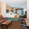 Holiday Inn Express & Suites San Antonio Frost Bank Center by IHG - San Antonio