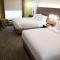 Holiday Inn Express & Suites Alexandria, an IHG Hotel