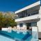 Villa Leona a luxury villa near Makarska, heated pool
