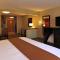 Holiday Inn Express Hotel & Suites Defiance, an IHG Hotel