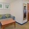 Holiday Inn Express Hotel & Suites Fredericksburg by IHG
