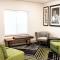 Holiday Inn Express Hotel & Suites Sedalia, an IHG Hotel