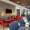 Holiday Inn Express & Suites - Brookshire - Katy Freeway by IHG